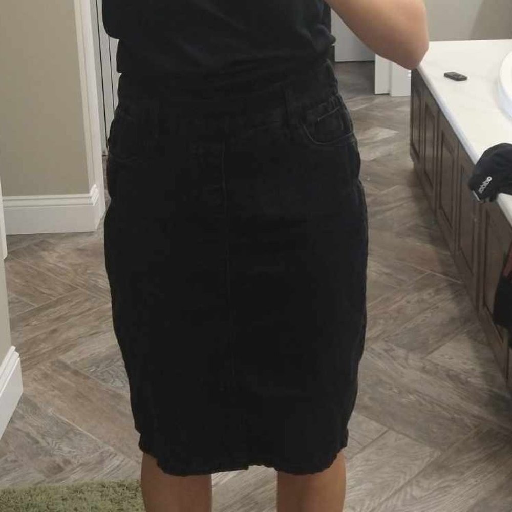 black jean skirt with elastic waist band